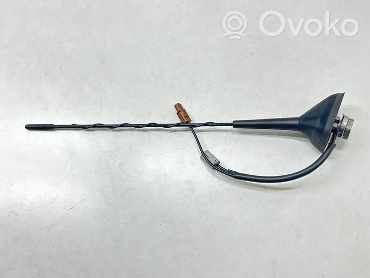 Nissan Navara D23 Radion antenni 282B35RA0B