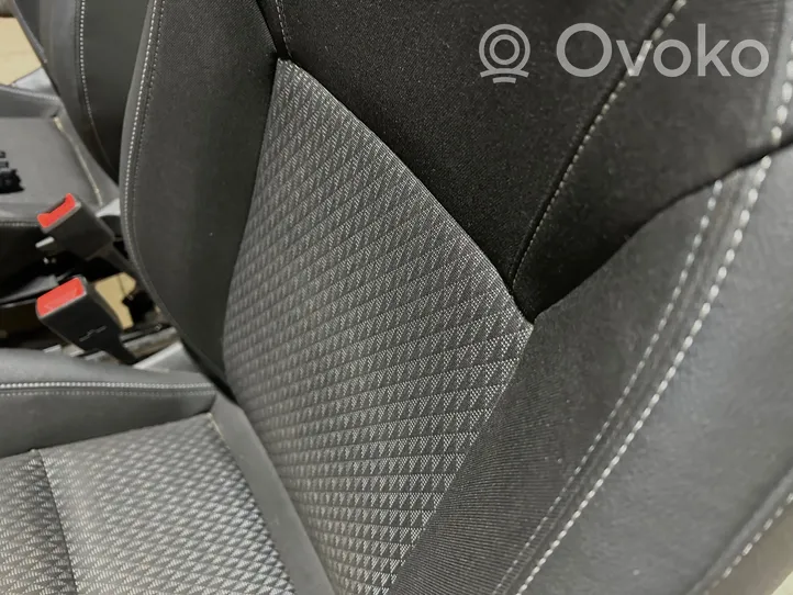 Opel Astra K Seat set 