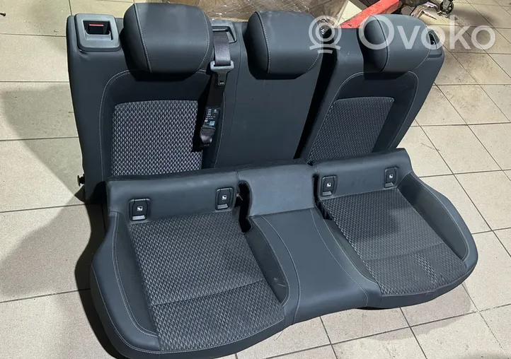 Opel Astra K Seat set 