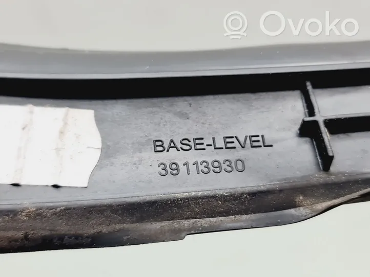 Opel Astra K Listwa tylnego błotnika 39113932