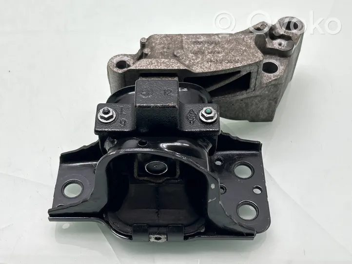 Nissan Qashqai Soporte de montaje del motor 11232JD00A