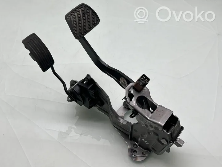 Nissan Qashqai Pedalų komplektas 46501BR06A