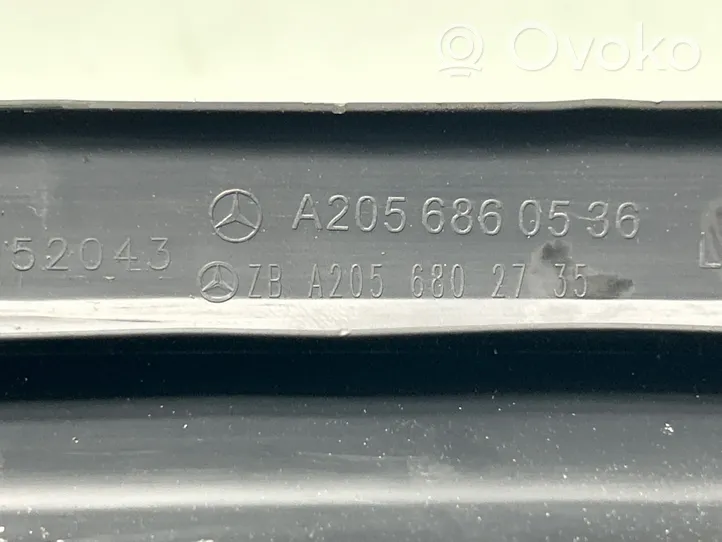 Mercedes-Benz GLC X253 C253 Copertura del rivestimento del sottoporta anteriore A2056802735