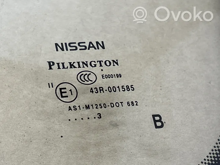 Nissan Qashqai Priekšējā loga stikls 43R001585