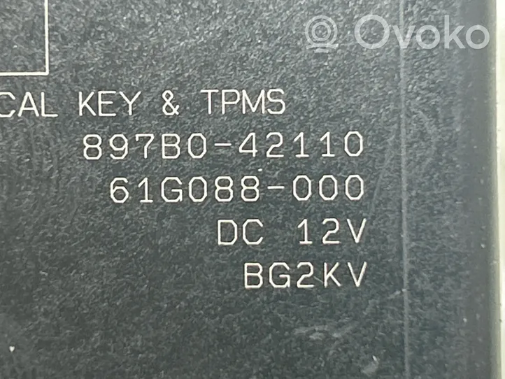 Toyota RAV 4 (XA50) Otras unidades de control/módulos 897B042110