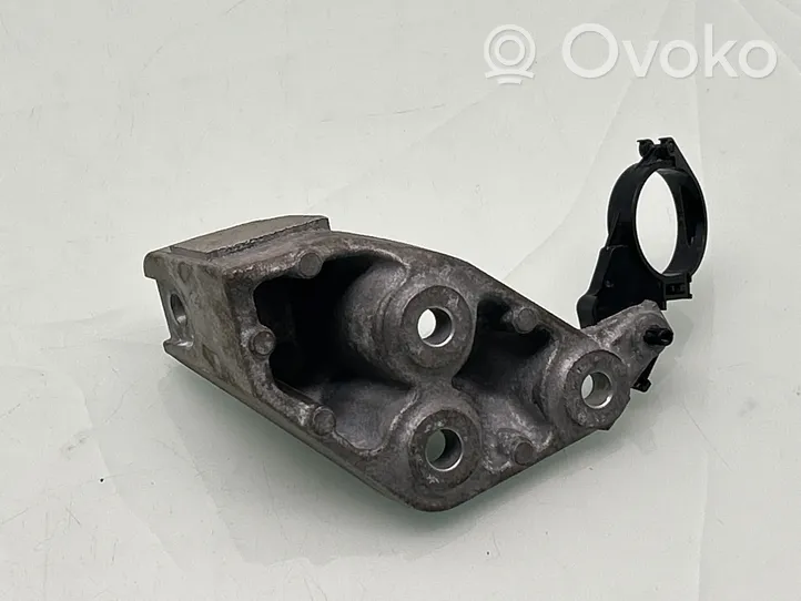 Toyota RAV 4 (XA50) Support, suspension du moteur 1231125080