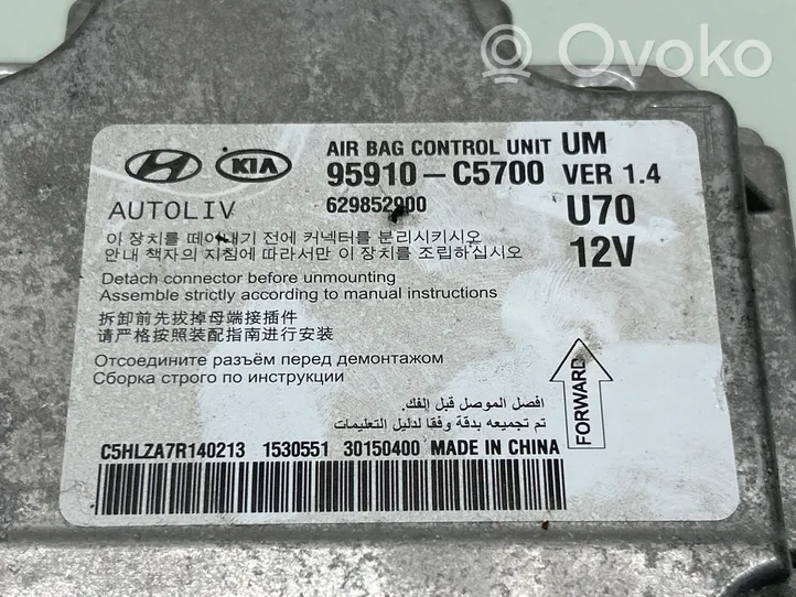 KIA Sorento Turvatyynyn ohjainlaite/moduuli 95910C5700