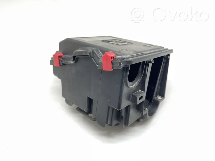 Toyota Proace Fuse box set 9804681780