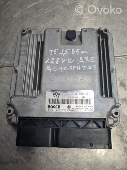 Volkswagen Transporter - Caravelle T5 Calculateur moteur ECU 070906016BD