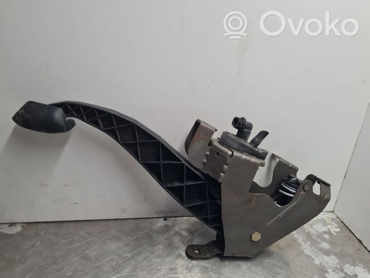 Volkswagen Transporter - Caravelle T5 Pedal de embrague 7H1721059J