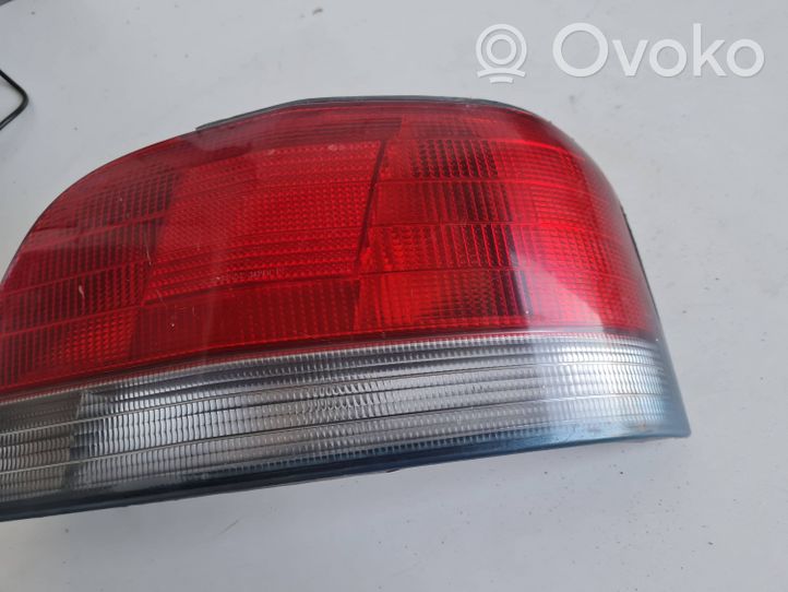 Mitsubishi Galant Lampa tylna 5309903