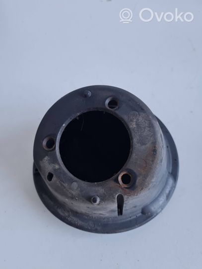 Mitsubishi Galant Bouchon, volet de trappe de réservoir à carburant MR349807