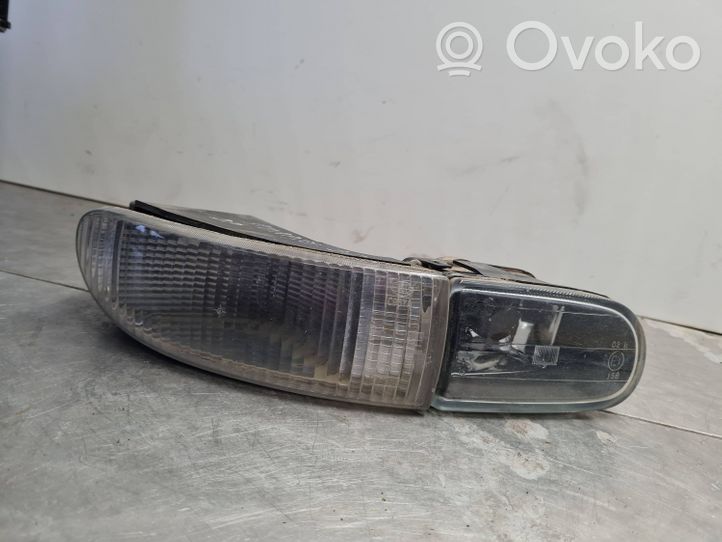 Ford Scorpio Feu antibrouillard avant 144974