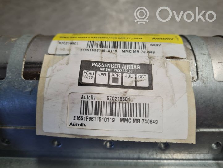 Mitsubishi Carisma Poduszka powietrzna Airbag pasażera 216519611510119