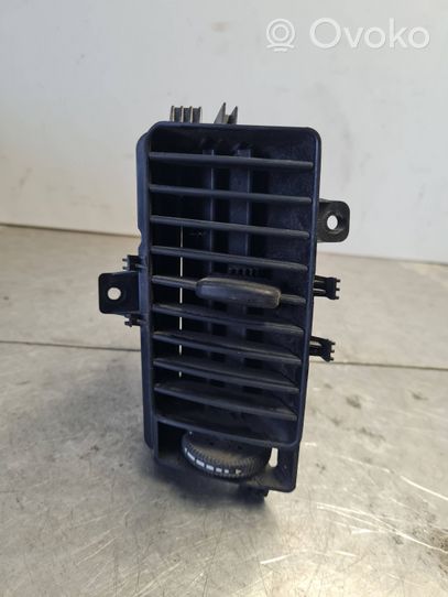 Volkswagen Crafter Copertura griglia di ventilazione laterale cruscotto A9068300054