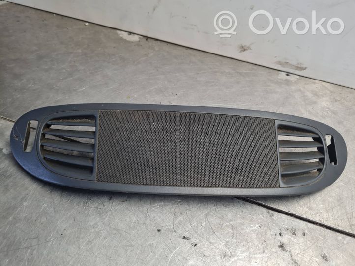 Mercedes-Benz Sprinter W901 W902 W903 W904 Paneelin lista A9016894308