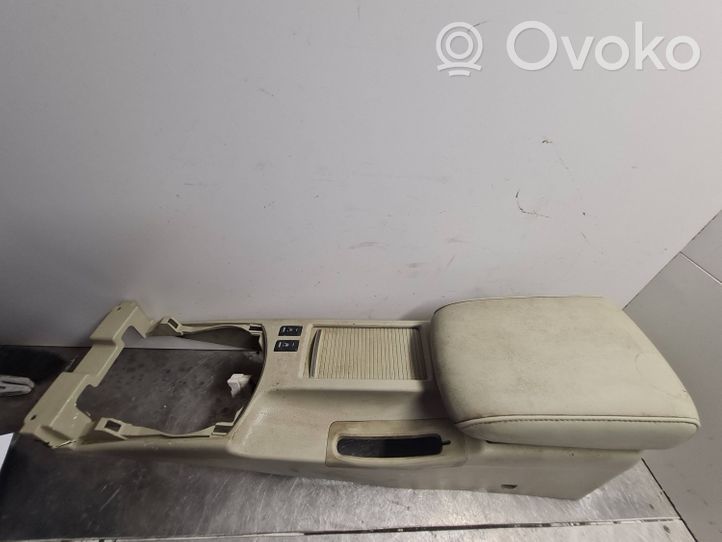 Infiniti I30 Center console 68430AL810