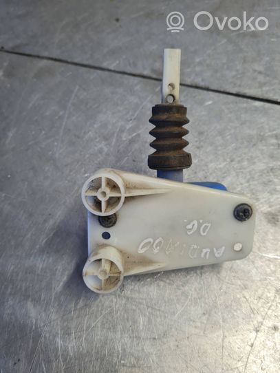 Volkswagen Jetta II Central locking vacuum pump 443862153B