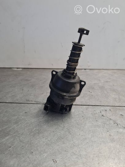 Mercedes-Benz Sprinter W901 W902 W903 W904 Valve vacuum 662779M