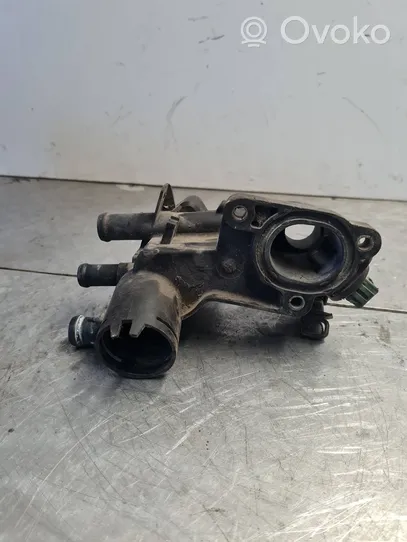 Volkswagen Golf III Termostato/alloggiamento del termostato 032121111N