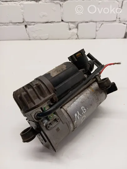 Mercedes-Benz S W220 Ilmajousituksen kompressoripumppu 415403303R