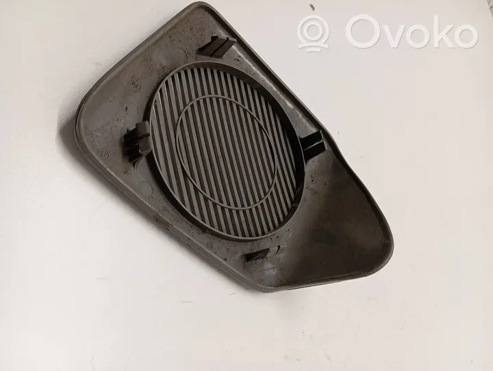 Volkswagen Multivan T4 Moldura del altavoz de la puerta trasera 703035793