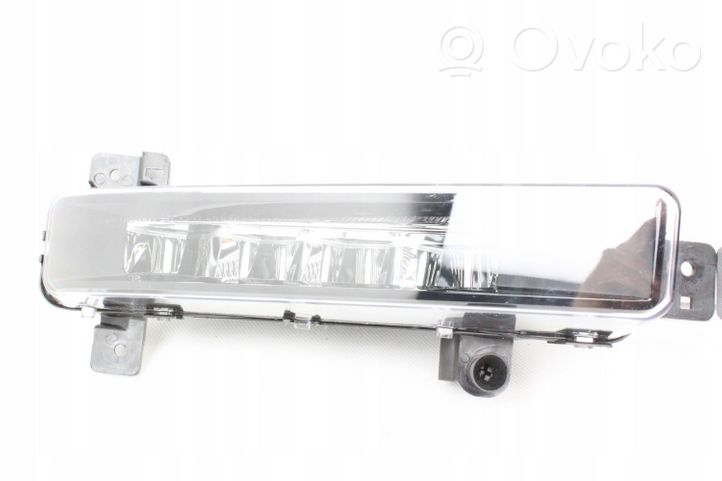 BMW 5 G30 G31 LED dienos žibintas 94771729477171