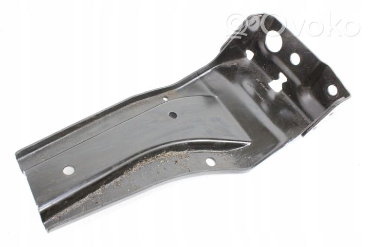 BMW X3 G01 Radiator mount bracket 9367270