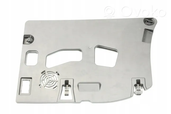 BMW 1 F40 Panelės apdailos skydas (šoninis) 6823295