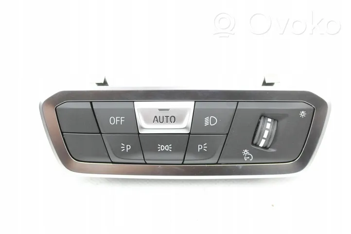 BMW X5 G05 Light switch 5A16B01