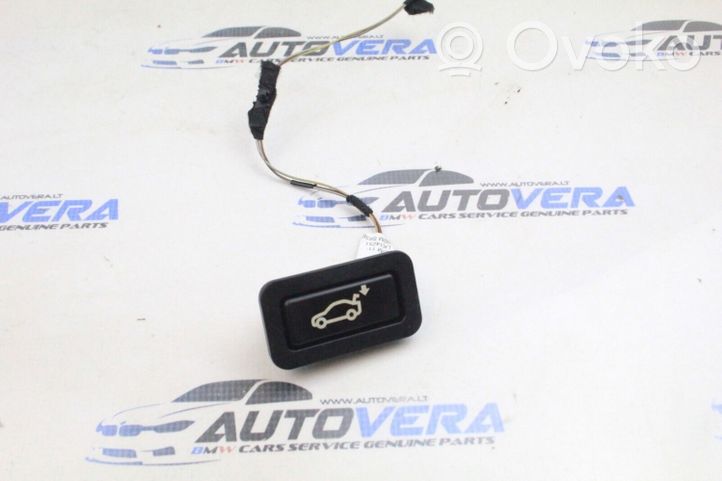 BMW X5 E70 Interruttore a pulsante apertura portellone posteriore/bagagliaio 8375580