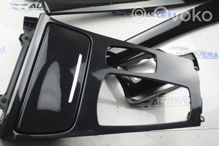 BMW 5 GT F07 Kit garniture de panneaux intérieur de porte 