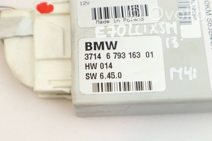 BMW X5M E70 Sterownik / Moduł tylnego zawieszenia pneumatycznego 6793163