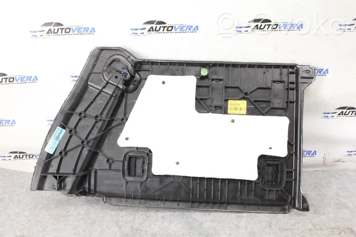 BMW X6 M Dolny panel schowka koła zapasowego 7246971