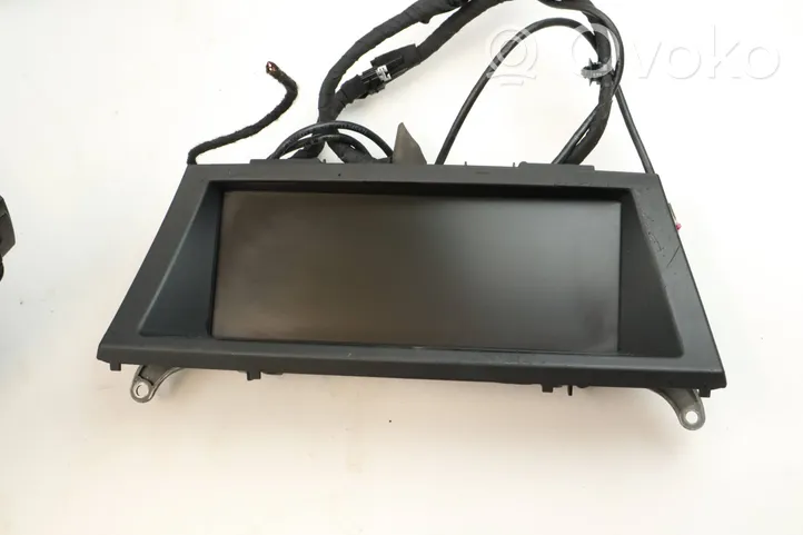 BMW X6 M Radio/CD/DVD/GPS-pääyksikkö 9273183