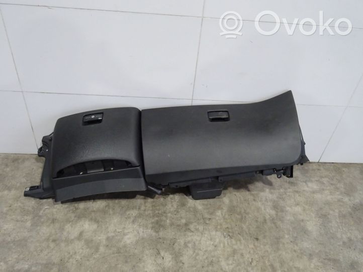 Citroen C4 I Picasso Staufach Ablagefach im Kofferraum 9654110577 9654110677