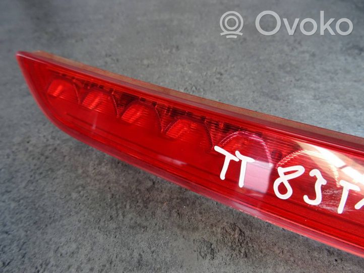 Audi TT TTS Mk2 Luce d’arresto centrale/supplementare 8J0945007