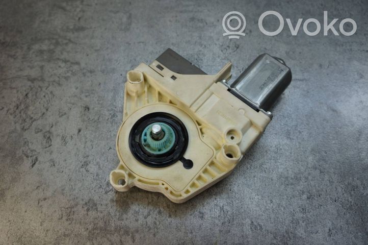 Land Rover Range Rover Sport L320 Varikliukas priekinio langų pakėlėjo 964199-100