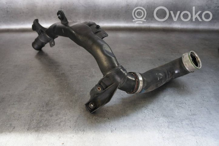 Volkswagen PASSAT CC Tube d'admission de tuyau de refroidisseur intermédiaire 1K0145840P