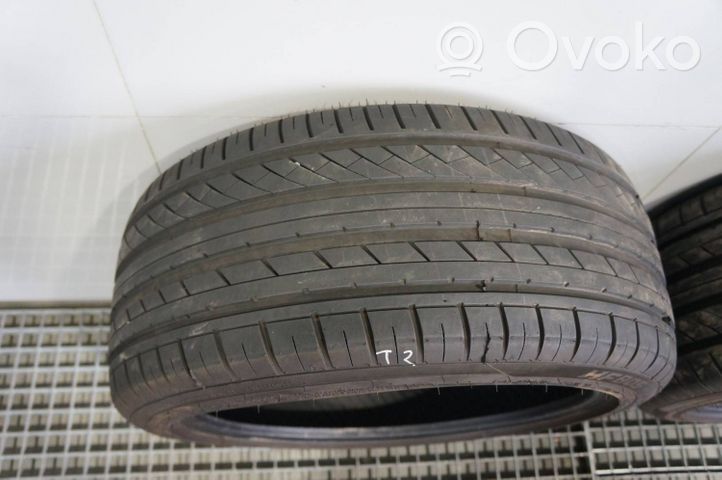 Volkswagen PASSAT CC R18 summer tire 