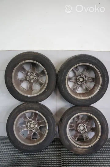 Hyundai Santa Fe R18 alloy rim 