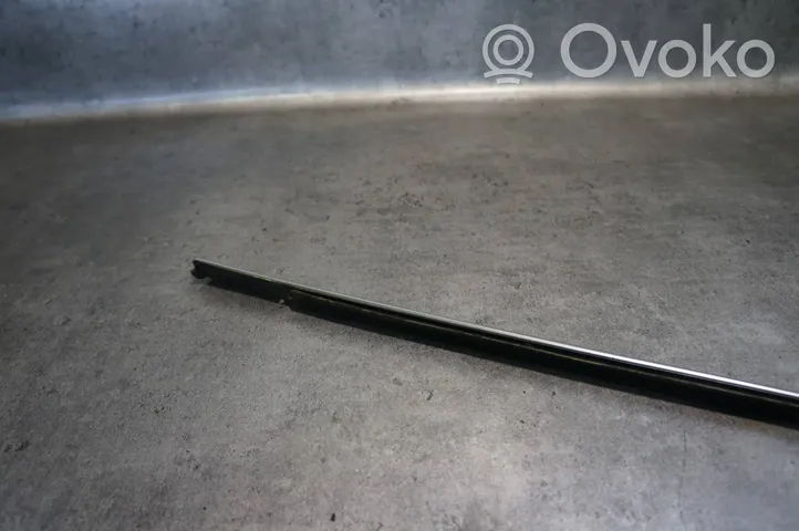 Volvo V60 Rivestimento modanatura del vetro della portiera anteriore 