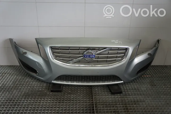 Volvo S60 Передний бампер 