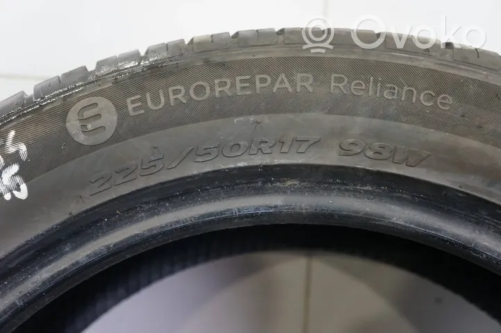 Volkswagen Eos R17 summer tire 