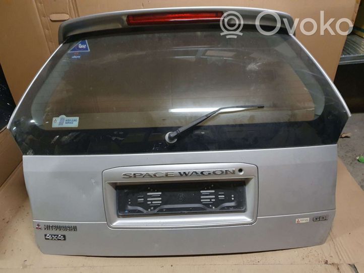Mitsubishi Space Wagon Tailgate/trunk/boot lid 