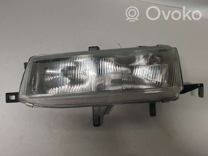 Honda Accord Phare frontale 23606700L