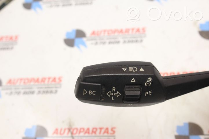 BMW 1 E81 E87 Pyyhkimen/suuntavilkun vipukytkin 6967325