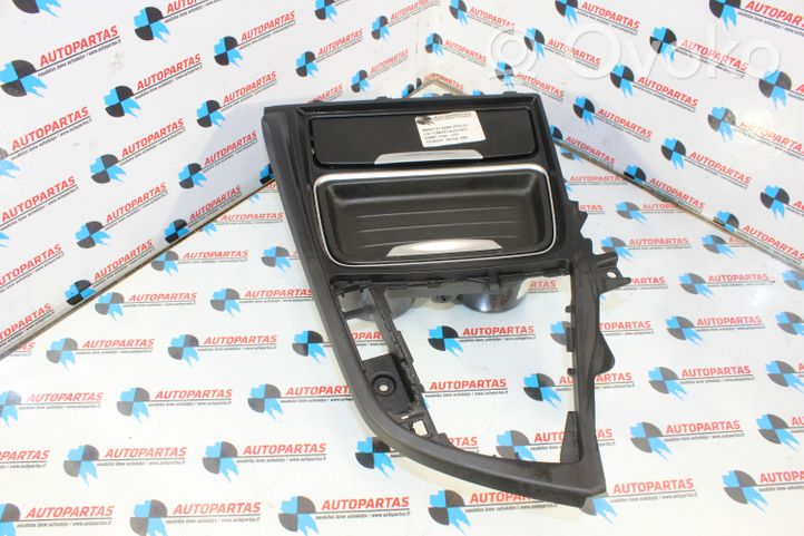 BMW 3 F30 F35 F31 Portabicchiere 9218925