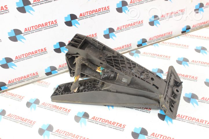 BMW X3 F25 Pedale dell’acceleratore 6789999