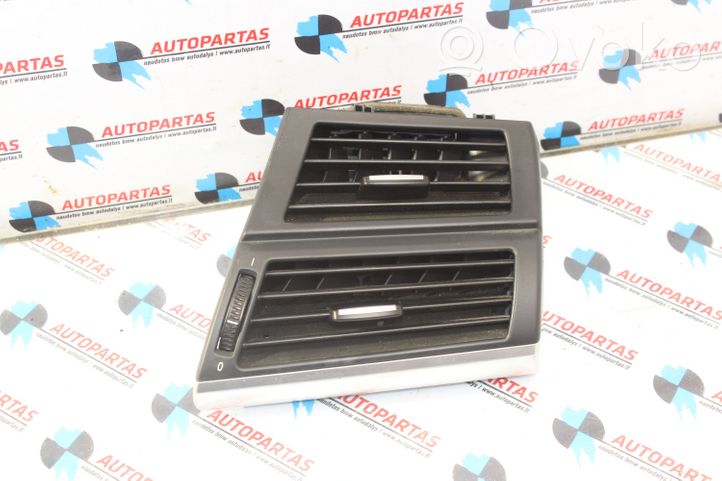 BMW X5 E70 Garniture, panneau de grille d'aération latérale 716180404